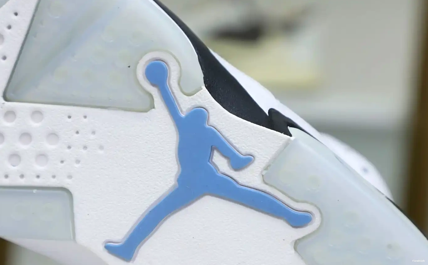 HOME' RETRO AIR JORDAN 6 'UNC 0405